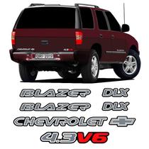 Kit Emblemas Blazer Dlx 1996/99 4.3v6 Adesivo Cinza/Cromado Kit Emblemas Blazer Dlx 1996/99 4.3v6 Adesivo Cinza/Cromado