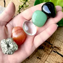 Kit Energia de Transformação e Prosperidade Quartzo Verde, Pirita, Obsidiana e Ágata de Fogo Kit Energia de Transformação e Prosperidade Quartzo Verde, Pirita, Obsidiana e Ágata de Fogo