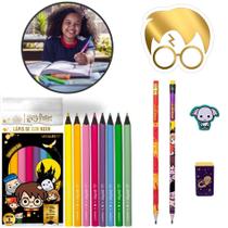 Kit Escolar C/ Lápis De Cor Neon + 4 Itens Harry Potter Kit Escolar C/ Lápis De Cor Neon + 4 Itens Harry Potter