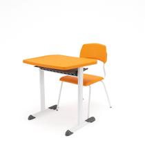 Kit Escolar Individual LARANJA (Mesa e Cadeira) ADULTO TAMPO PLÁSTICO - COR LARANJA - MRPLAST- 54011