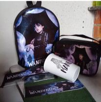 kit escolar Wandinha