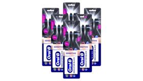 Kit Escova Dental Oral B Preta Macia c/ Carvão - 18 Unidades Kit Escova Dental Oral B Preta Macia c/ Carvão - 18 Unidades