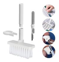 Kit Escova multifuncional limpeza de teclado fone 5 em 1 Cores variadas Kit Escova multifuncional limpeza de teclado fone 5 em 1 Cores variadas