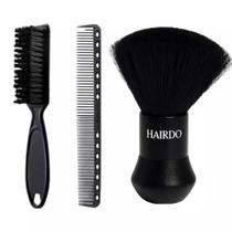 Kit Espanador Bolinha Com Pente Carbono e Escovinha Para Limpeza Disfarce Kit Espanador Bolinha Com Pente Carbono e Escovinha Para Limpeza Disfarce