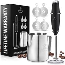 Kit Espumador de Leite Zulay Kitchen Premium - Com Jarra e Estênceis Kit Espumador de Leite Zulay Kitchen Premium - Com Jarra e Estênceis