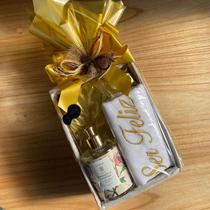 Kit Exclusivo L'ENVIE Sabonete e Toalha para Presentear Kit Exclusivo L'ENVIE Sabonete e Toalha para Presentear