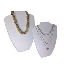 Kit expositor busto cavas traseiras branco Kit expositor busto cavas traseiras branco