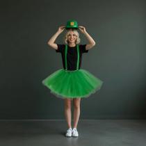 Kit Fantasia Saint Patrick Day Chapéu Suspensório E Saia