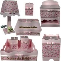 Kit farmacinha de bebê Mdf menina - Jardim Rosa Florido Pérolas - Flores para Mariae Decor