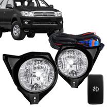 Kit Farol de Milha Hilux SW4 2006 a 2011 com Botão Modelo Original Suns - FGS0504TA Kit Farol de Milha Hilux SW4 2006 a 2011 com Botão Modelo Original Suns - FGS0504TA