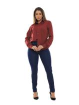 Kit Feminino 2 peças - Calça Feminina Skinny Jeans Escuro e Camisa Social Feminina Slim Vinho Kit Feminino 2 peças - Calça Feminina Skinny Jeans Escuro e Camisa Social Feminina Slim Vinho