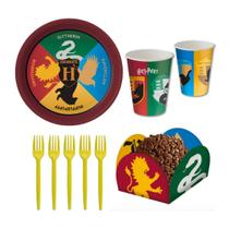 Kit Festa Harry Potter: 8 Copos 200 ml + 8 Pratos 18 cm + 8 Garfos + 40 Porta Forminha Festcolor Inspire Sua Festa L