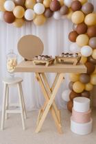 Kit Festa Na Mesa Decoração para Festas Com Mesa Desmontável, Painel Redondo E Bandejas Banquinho Kit Festa Na Mesa Decoração para Festas Com Mesa Desmontável, Painel Redondo E Bandejas Banquinho