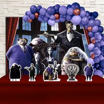 Kit Festa Ouro Família Addams - IMPAKTO VISUAL Kit Festa Ouro Família Addams - IMPAKTO VISUAL