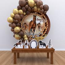 Kit Festa Painel Redondo PERSONALIZADO Cavalo01 - IMPAKTO VISUAL Kit Festa Painel Redondo PERSONALIZADO Cavalo01 - IMPAKTO VISUAL