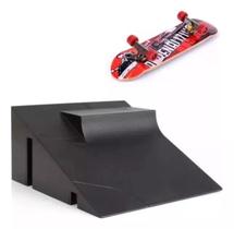 Kit Fingerboard Skate de Dedo Radical Com Rampa ou Escada