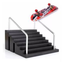 Kit Fingerboard Skate de Dedo Radical Com Rampa ou Escada