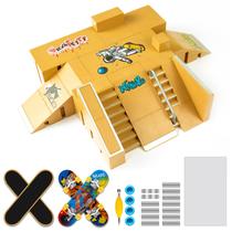 Kit Fingerboard Skate Park WINNER PRO com tema de astronauta