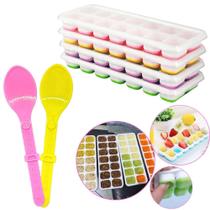 Kit Forminhas de Silicone Papinha + 2 Colheres Interativas Kit Forminhas de Silicone Papinha + 2 Colheres Interativas