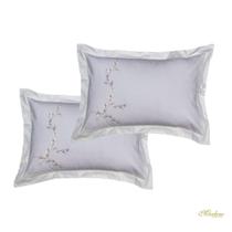 Kit Fronha Satinee Cherry