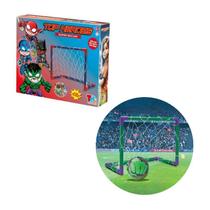 Kit Futebol Infantil Hulk com 2 Traves Gol 1 Bola