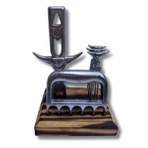 Kit Garra De Urso, Abridor De Cerveja, 3 Garfos E Suporte De Madeira Cinza