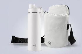 Kit Garrafa Térmica Inox Facy 660ml com Bolsa Shoulder Bottle Branca Kit Garrafa Térmica Inox Facy 660ml com Bolsa Shoulder Bottle Branca