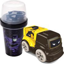 kit Garrafinha Copo Batman 320ml e Carro Brinquedo Infantil kit Garrafinha Copo Batman 320ml e Carro Brinquedo Infantil