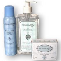 Kit Giovanna Baby Blue: Sabonete Vegetal, Desodorante Aerosol e Álcool em Gel Higienizante Kit Giovanna Baby Blue: Sabonete Vegetal, Desodorante Aerosol e Álcool em Gel Higienizante