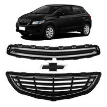 Kit Grade Inferior e Superior Com Friso Cromado Completa Com Emblema GM Preto