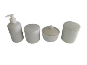 Kit higiene bebê 4 peças em Porcelanas branca forte resistente