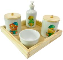 Kit Higiene Bebê Dinossauros Porcelana Kit Higiene Bebê Dinossauros Porcelana