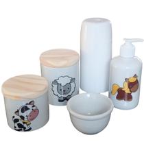 Kit higiene bebê Fazendinha 5 Pçs - Potes, porta álcool e molhadeira porcelana + garrafa térmica