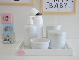 Kit Higiene Bebê K011 Bandeja Espelho Coração Nuvem Estrela Banho Bancada Quarto