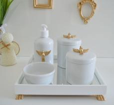 Kit Higiene Bebê K014 Moderno Dourado Gel Potes Algodão Temas Coroa Cavalo Urso Porcelana Bandeja