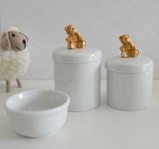 Kit Higiene Bebê K015 Porcelanas Aplique Ursa Coroa Laço Coroa Flor Dourado Decoração Quarto