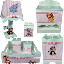 Kit Higiene bebê Mdf decorado 7 pçs - SAFARI MENINA ROSA LISTRADO Kit Higiene bebê Mdf decorado 7 pçs - SAFARI MENINA ROSA LISTRADO