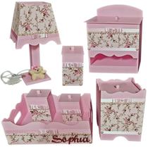 Kit Higiene bebê Mdf menina 7 pçs - ROSA COM BRANCO FLORIDO E PÉROLAS Kit Higiene bebê Mdf menina 7 pçs - ROSA COM BRANCO FLORIDO E PÉROLAS