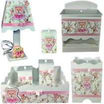 Kit Higiene bebê Mdf menina 7 pçs - URSINHA BAILARINA NO BRANCO COM FLORES