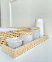 Kit Higiene Bebê Moderno Porcelana Poá Pinus Banho Cuidados