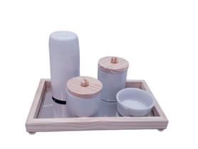 kit Higiene Bebê porcelana bandeja espelhada madeira garrafa térmica 5 peças