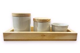 Kit Higiene Bebê Porcelana Branca Menino Menina Molhadeira, Potes e Bandeja de Madeira Maternidade Kit Higiene Bebê Porcelana Branca Menino Menina Molhadeira, Potes e Bandeja de Madeira Maternidade