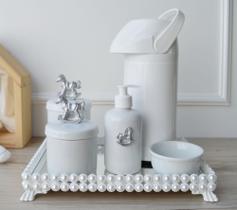 Kit Higiene Bebê Porcelana K023 Prata Térmica Bandeja Pérola Banho Quarto Bancada