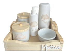 Kit Higiene Bebê Porcelana Safari Bandeja Pinus Adesivo Dtf Uv Com Nome Personalizado Kit Higiene Bebê Porcelana Safari Bandeja Pinus Adesivo Dtf Uv Com Nome Personalizado
