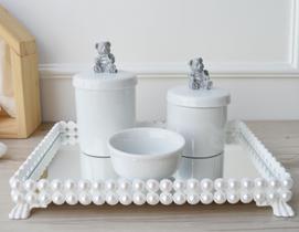Kit Higiene Bebê Prata Porcelana Bandeja Pérola Banho Potes K036 Kit Higiene Bebê Prata Porcelana Bandeja Pérola Banho Potes K036