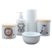 Kit higiene bebê safari 5 Pçs - Potes, porta álcool e molhadeira porcelana + garrafa térmica Kit higiene bebê safari 5 Pçs - Potes, porta álcool e molhadeira porcelana + garrafa térmica