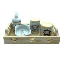 Kit higiene bebê Safari 5 peças - Bandeja, potes, porta álcool E Molhadeira - Peças Porcelana Bandeja Coração