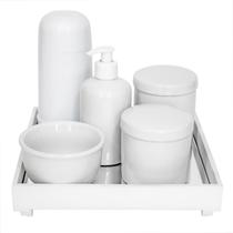 Kit Higiene Espelho Porcelanas E Garrafa Pequena Branco