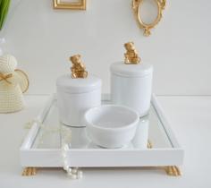 Kit Higiene K049 Bandeja MDF Porcelanas Apliques Dourado Quarto Bebê