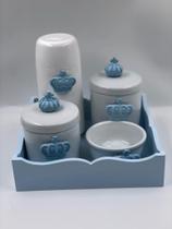 Kit Higiene Porcelana Bandeja Mdf Térmica Branca Tema Coroa Azul